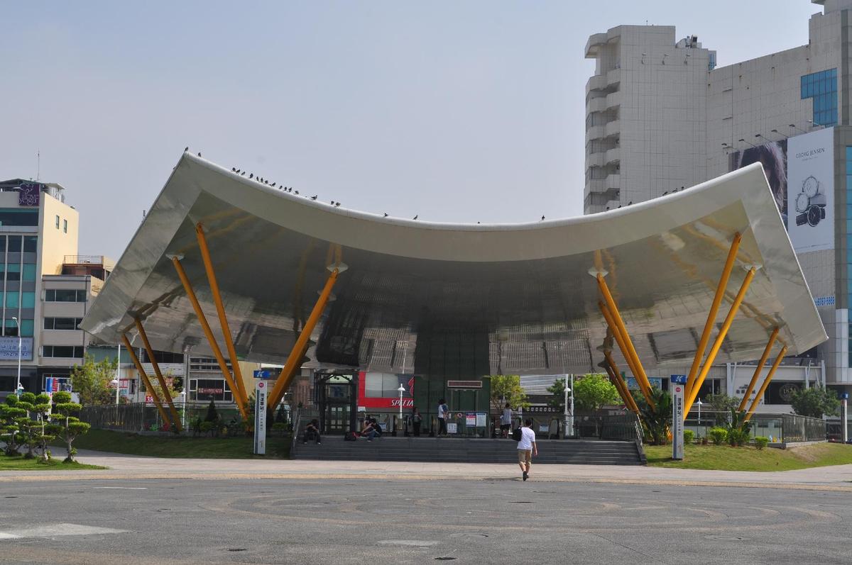 Central Park Station, Kaohsiung, Taiwan 