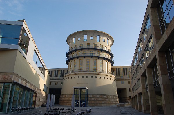 Staatliche Hochschule für Musik und Darstellende Kunst, Stuttgart 