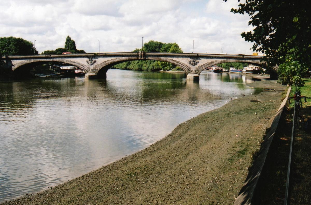 Themsebrücke Kew 