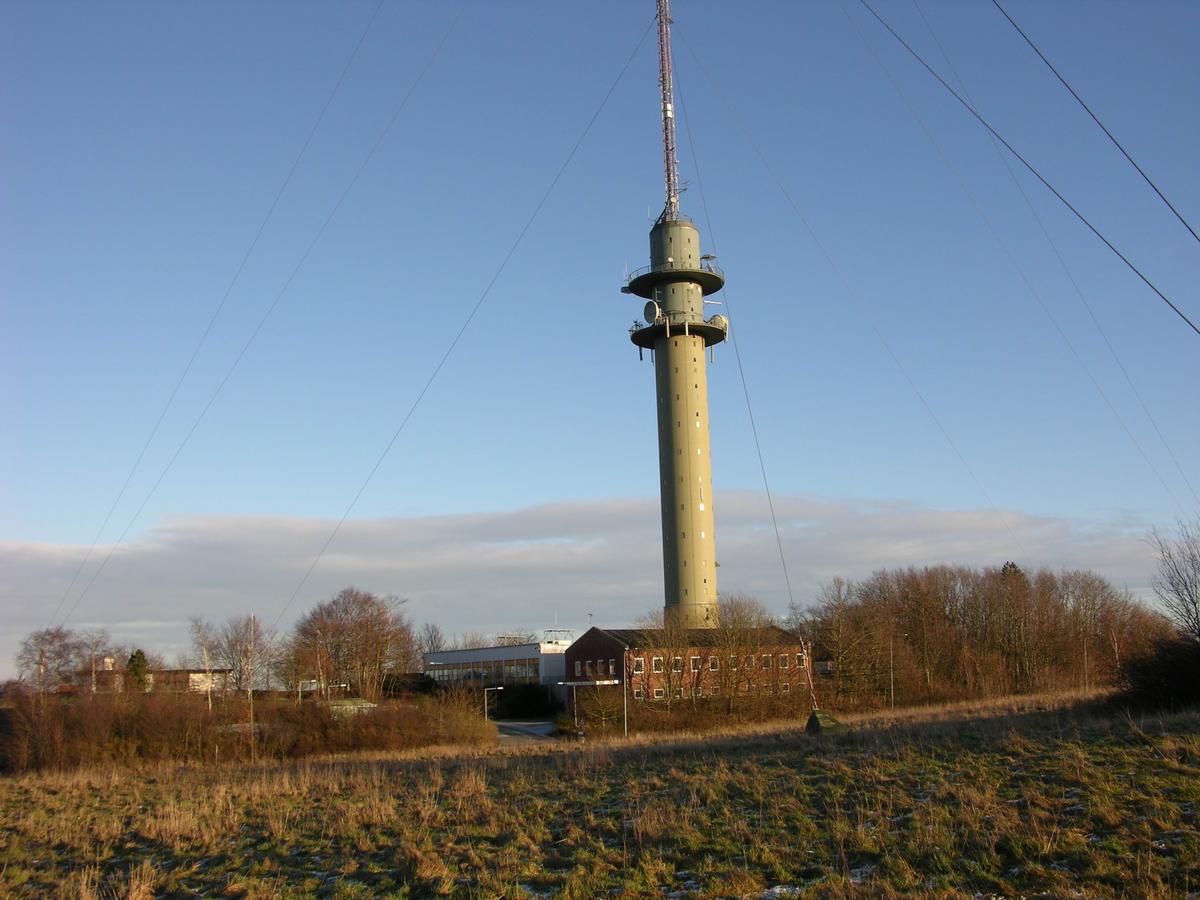 Søsterhøj Transmission Tower (Aarhus, 1956) | Structurae