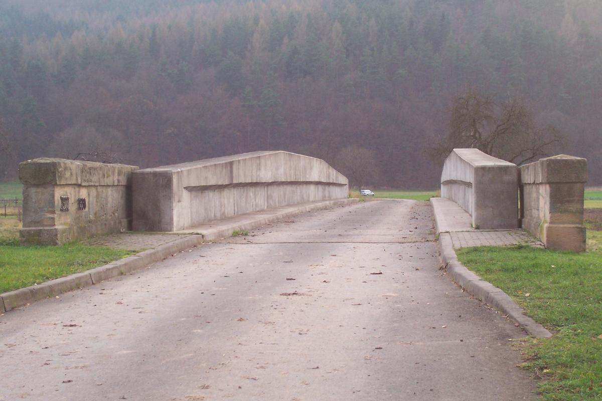 Brücke über die Werra in Heldra 