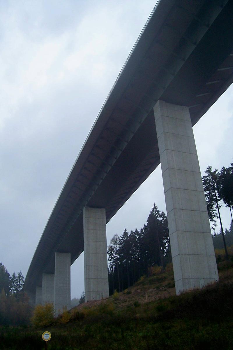 Talbrücke Albrechtsgraben in Thüringen 