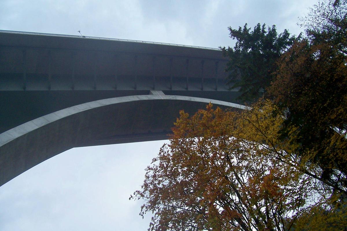 Talbrücke Albrechtsgraben in Thüringen 