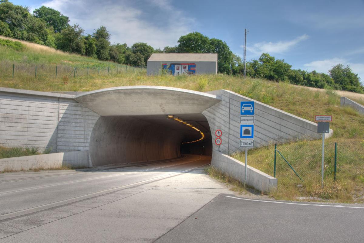 Das südliche Tunnelportal des Lohbergtunnels 