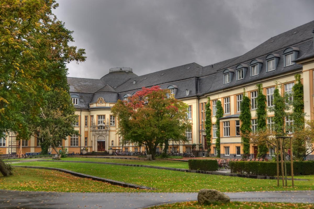 Bucerius Law School (zuvor: Botanische Staatsinstitute) 