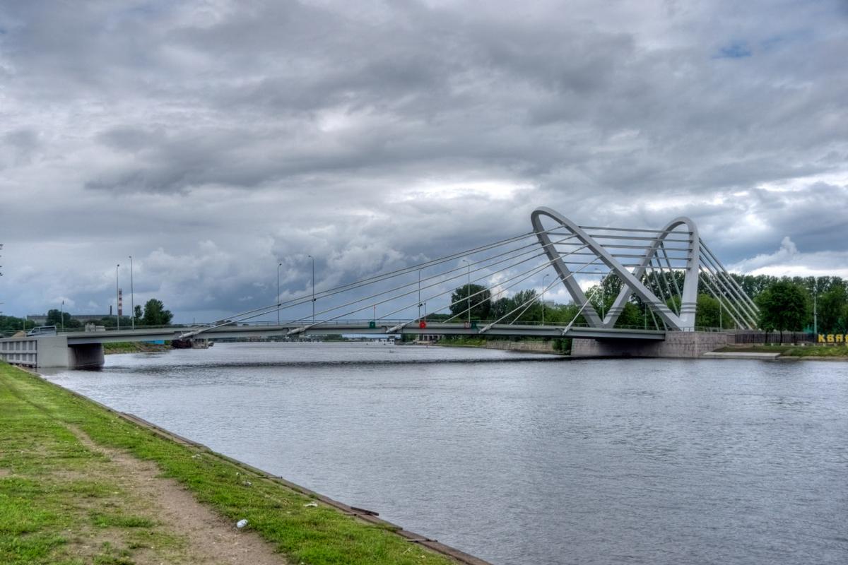 Nouveau pont Lasarevsky 