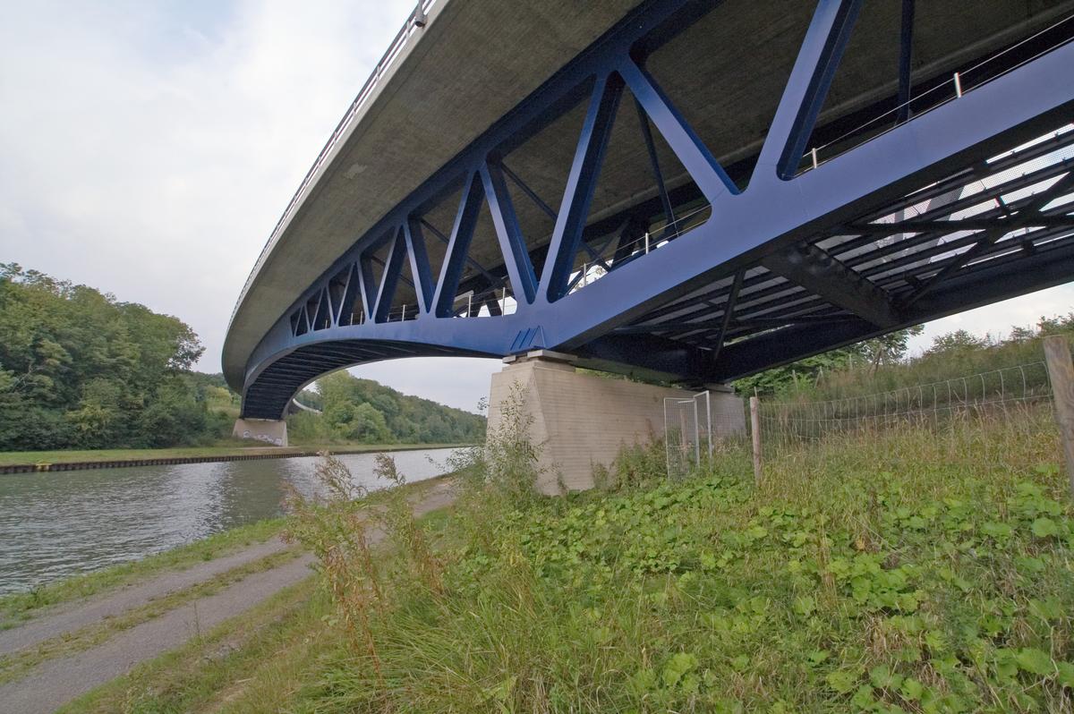 New bridge over Mittellandkanal, Braunschweig 