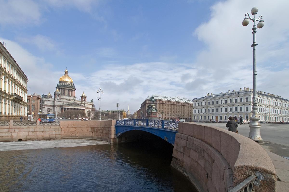 Blue bridge, Saint Petersburg 