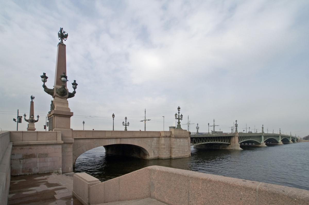 Dreifaltigkeitsbrücke, Sankt Petersburg 
