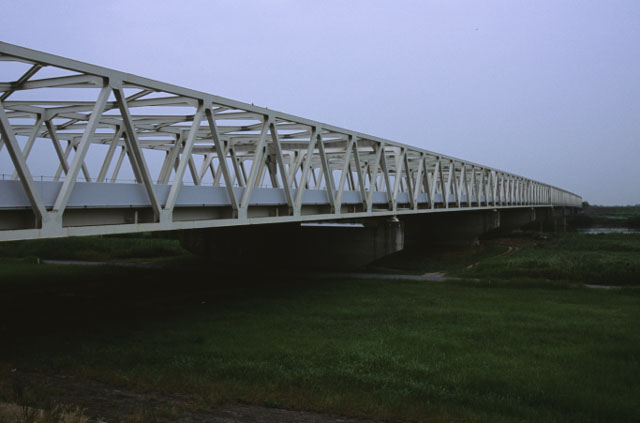 Pont sur le Tonegawa 