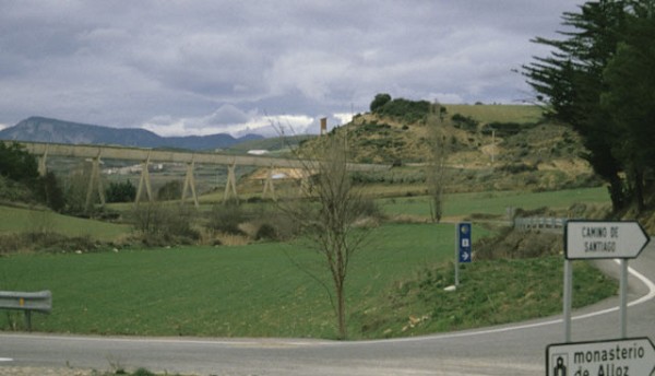 Alloz Aqueduct 