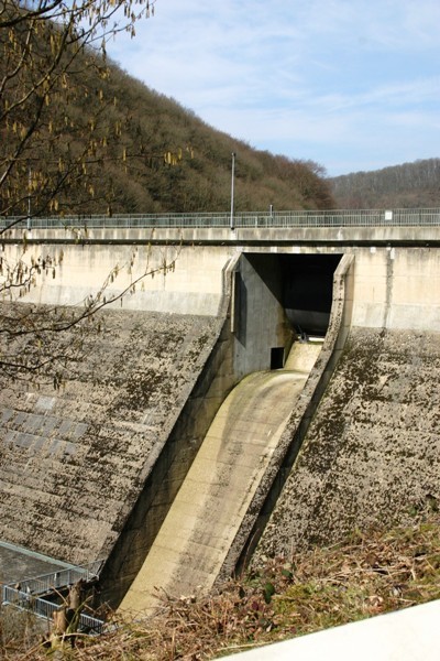 Barrage de l'Our près de Vianden au lieu-dit Lohmühle 