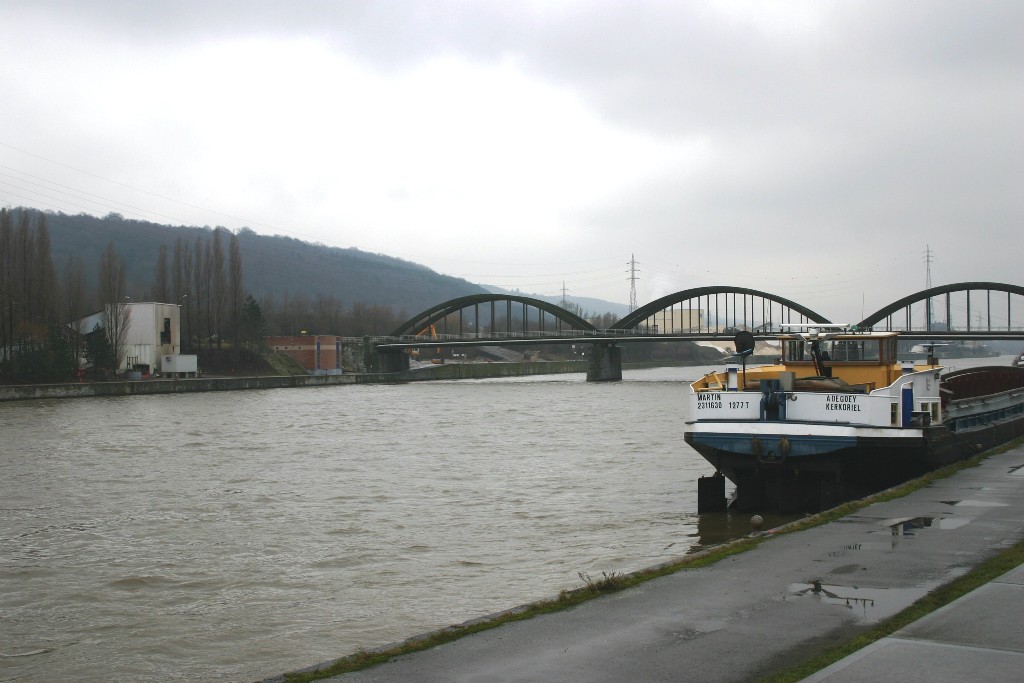Brücke in Engis 