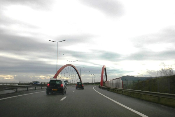 Pont de l'autoroute A13 (Luxembourg) à Schifflange 