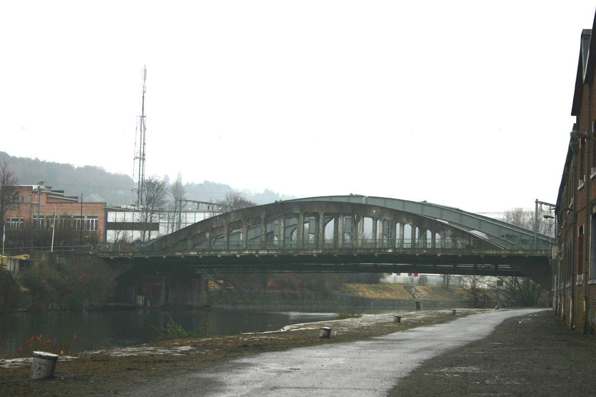 Brücke über die Rue Denis Lecocq in Chênée 