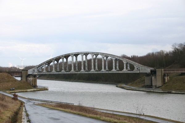 Eisenbahnbrücke über den Albertkanal in Gellik K.P. 30.0 