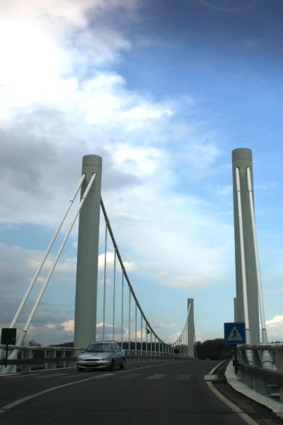 Die Hängebrücke in Kanne über den Albertkanal 