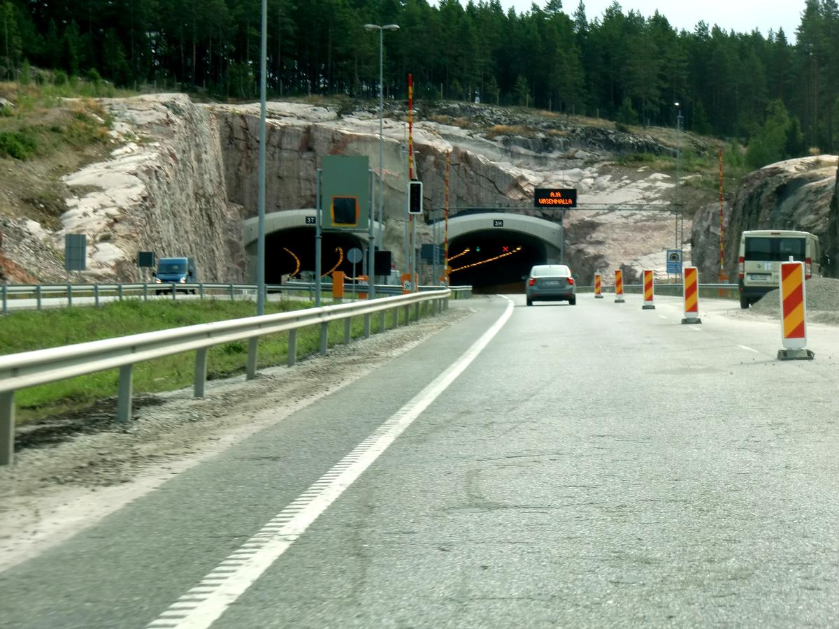 Hepomäki Tunnel eastern portals 