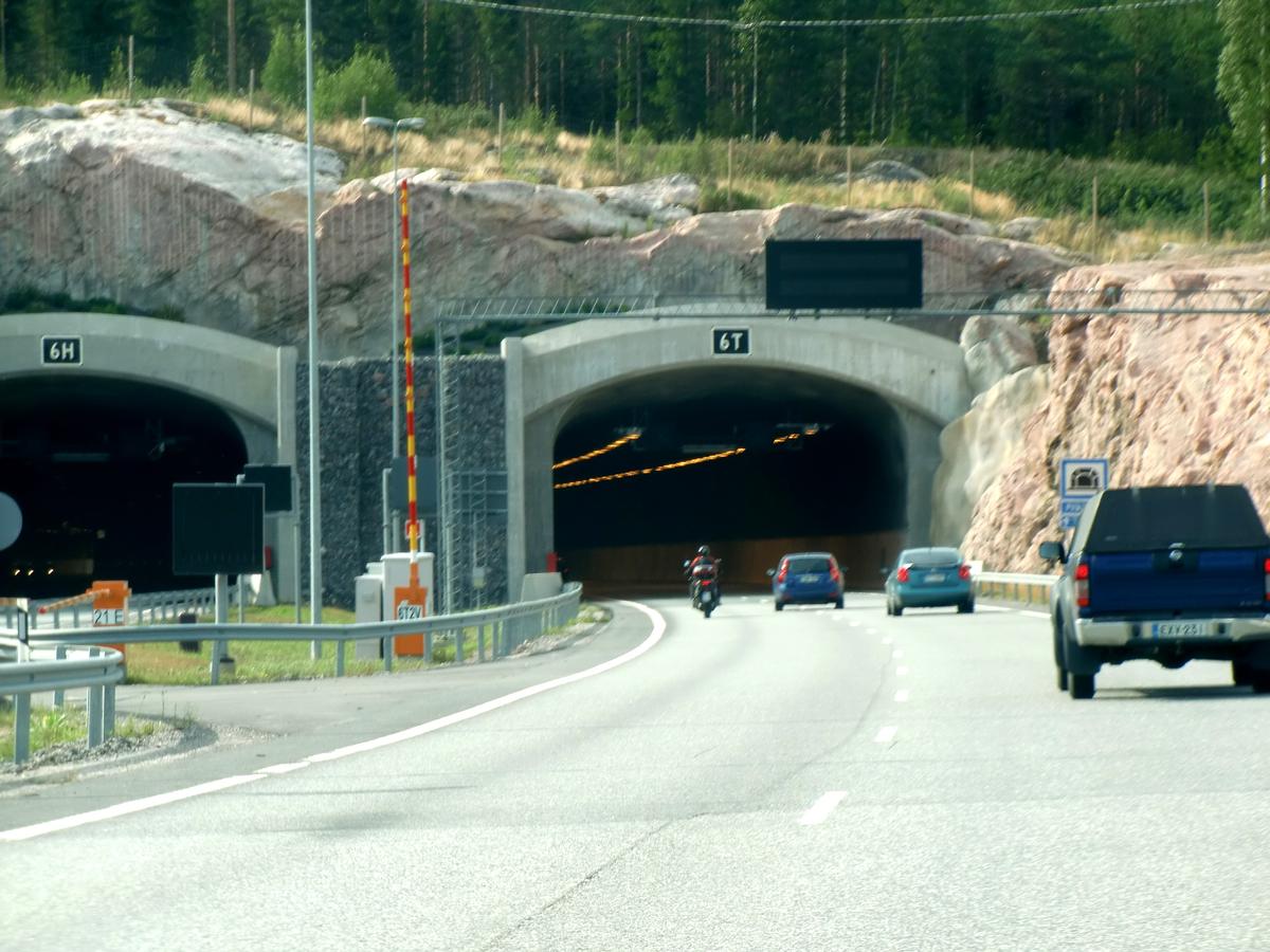 Pitkämäki Tunnel western portals 