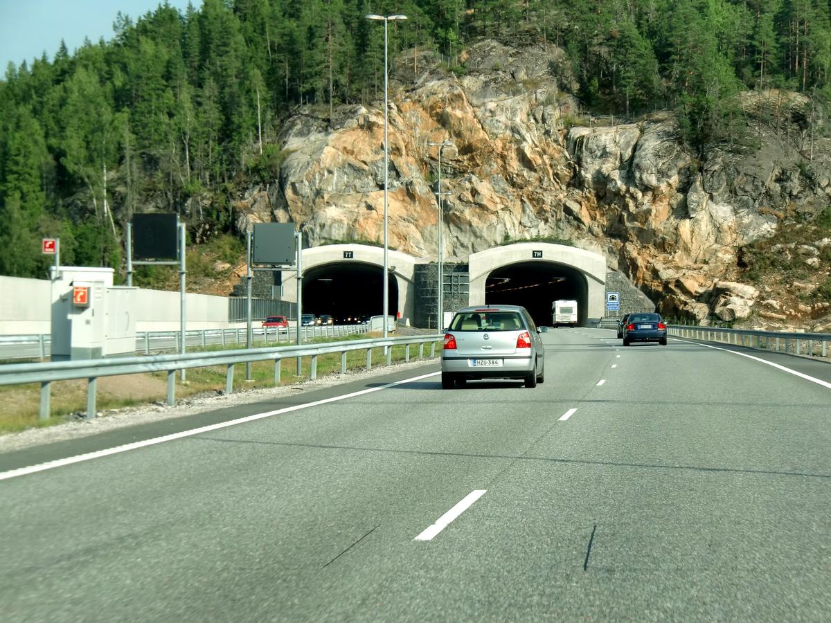 Orosmäki Tunnel eastern portals 