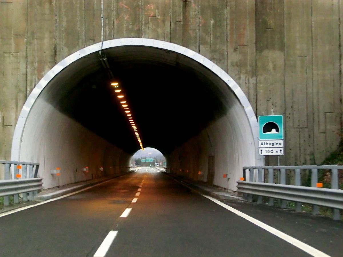 Albagino Tunnel northern portal 