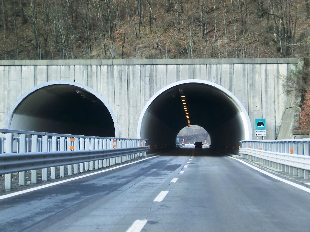 Albagino Tunnel southern portals 