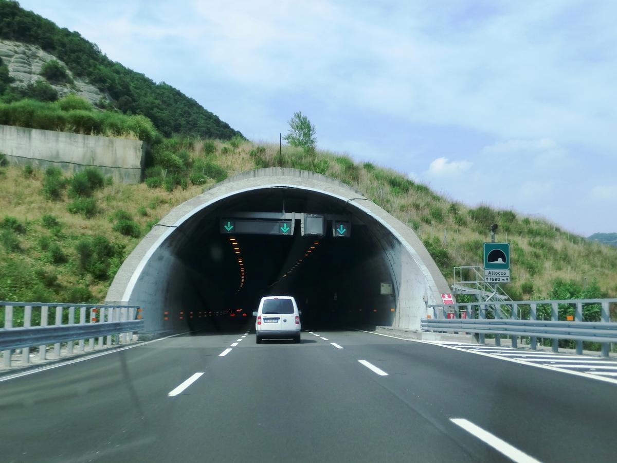 Allocco-Tunnel 