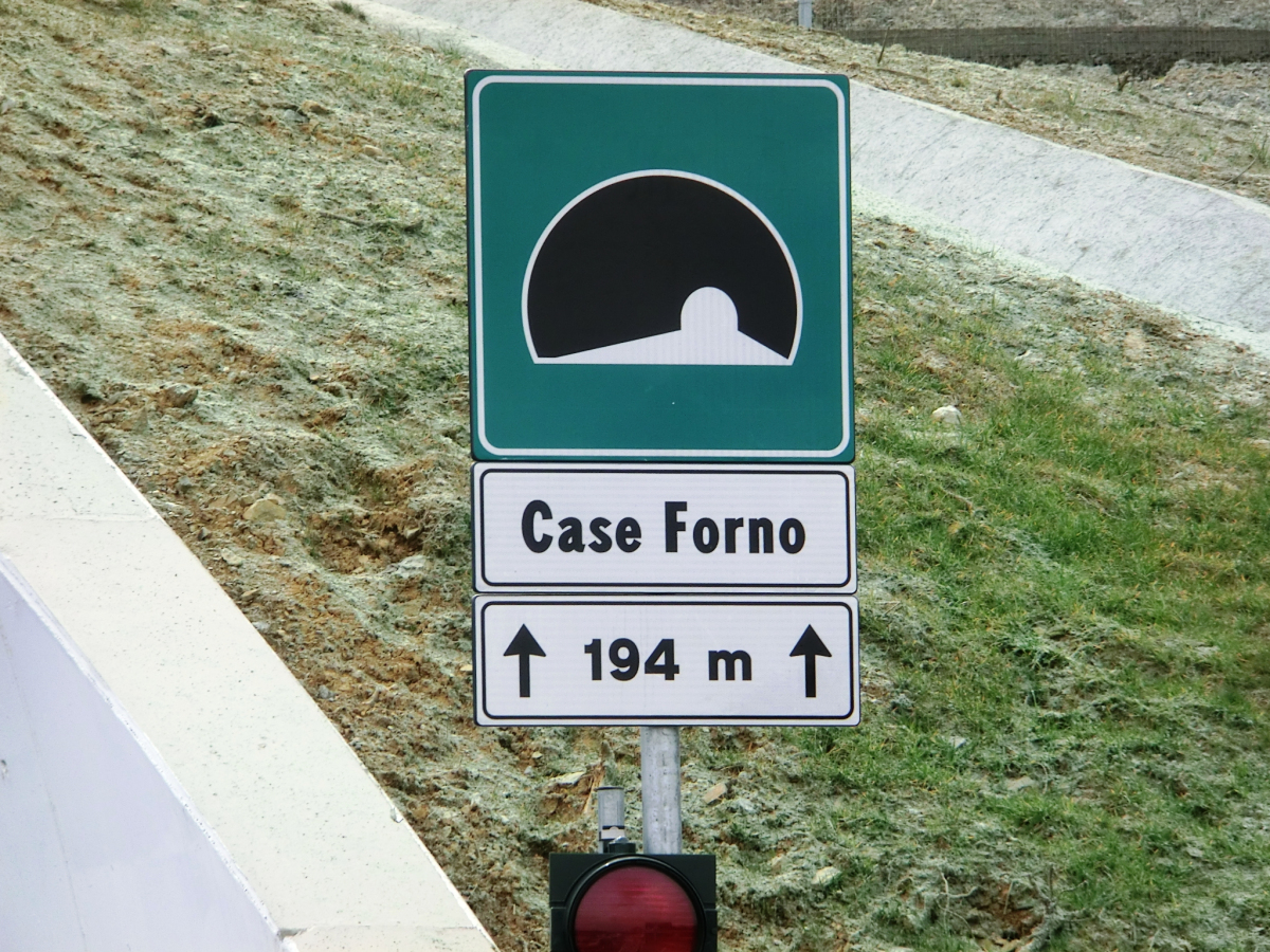 Case Forno Tunnel 