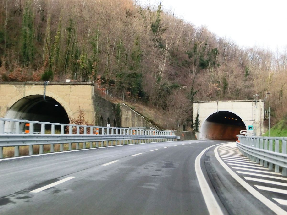Castello Tunnel southern portals 