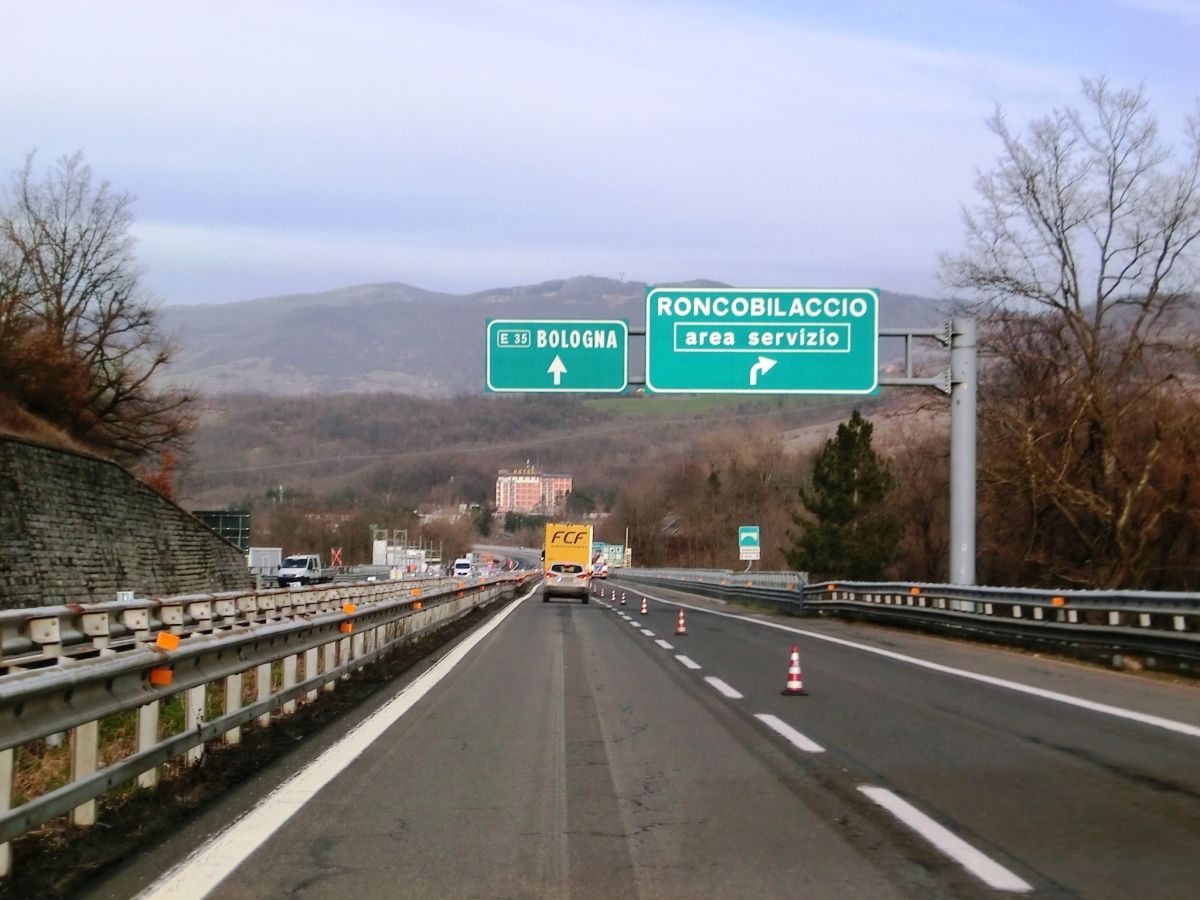 A 1 Motorway (Italy) at Roncobilaccio 