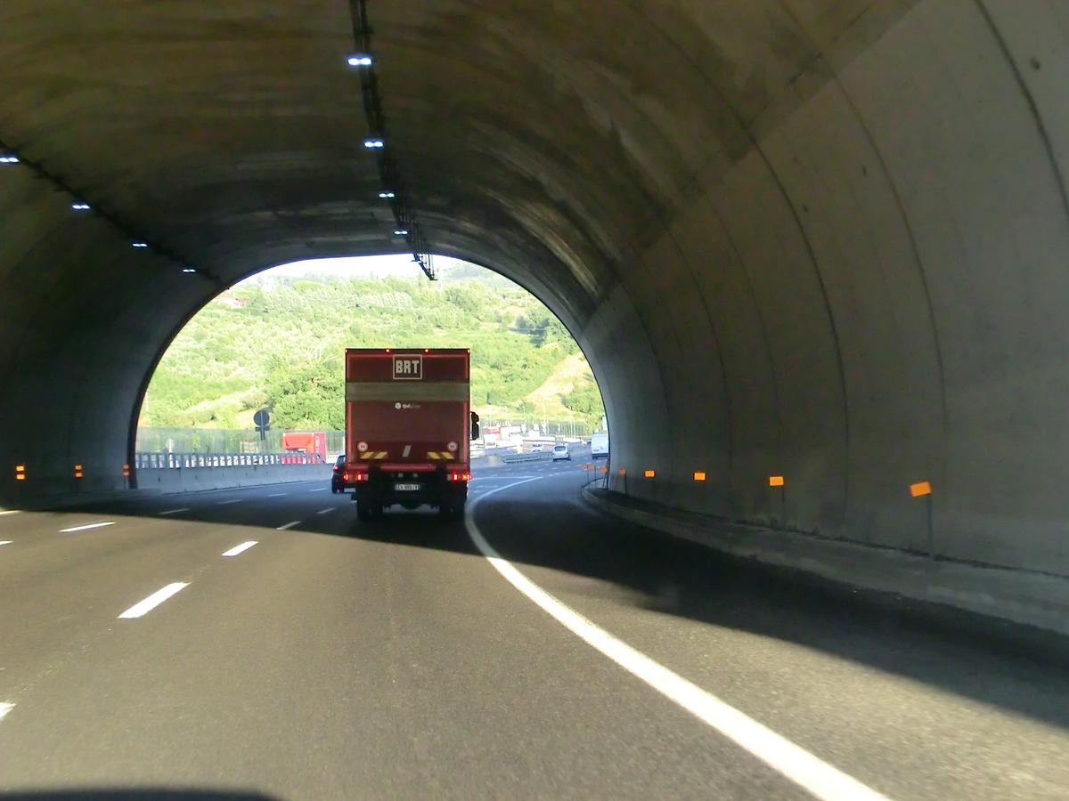 Lastrone Sud Tunnel 