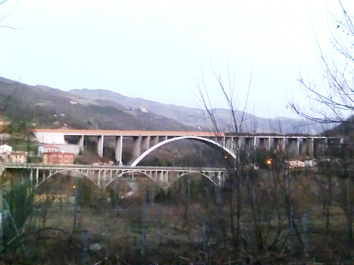 Sambro Bridge and in the back A1 Sambro Viaduct 