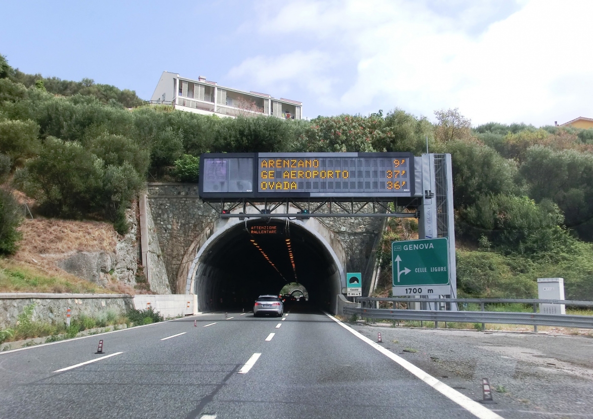 Tunnel de Cassisi 