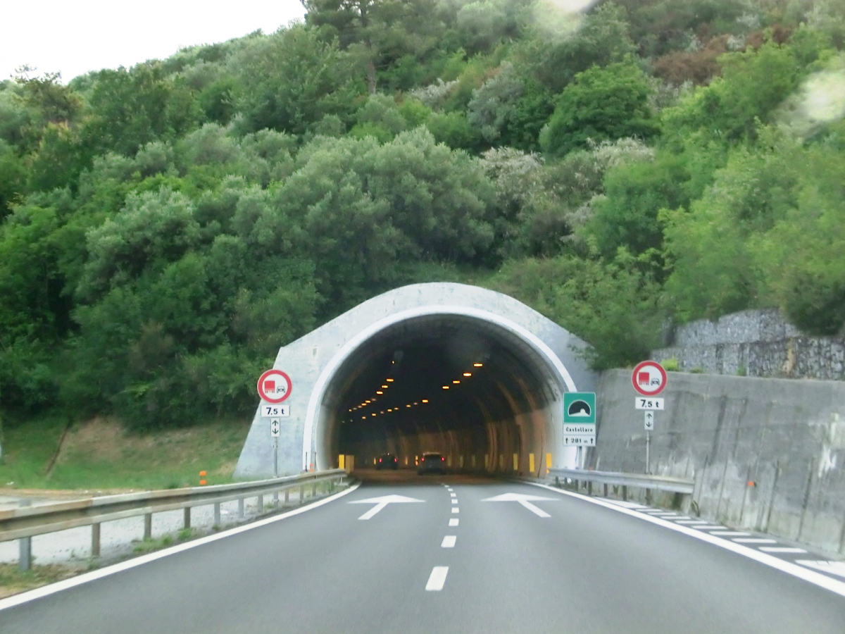 Castellaro Tunnel eastern portal 