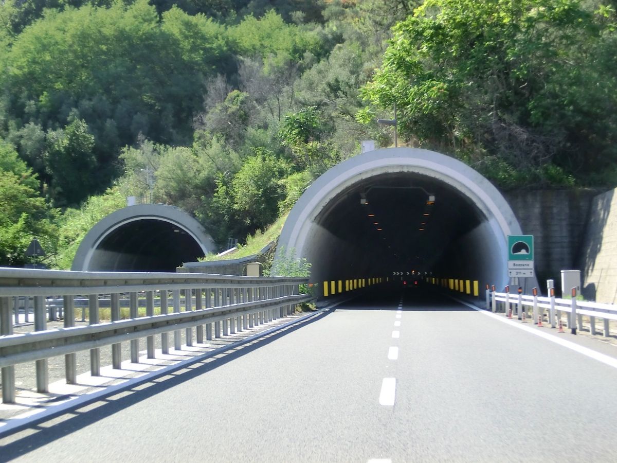 Bozzano Tunnel eastern portals 