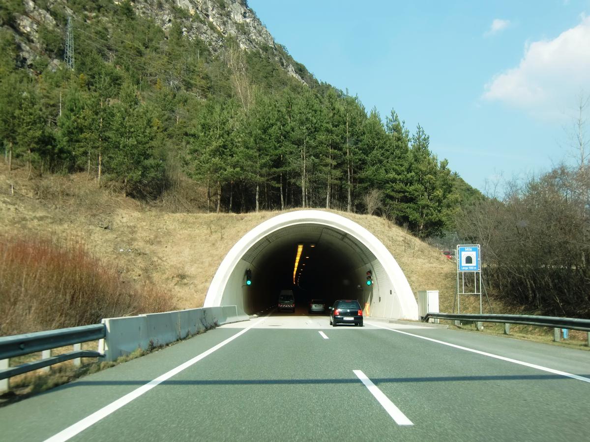 Milser Tunnel western portal 