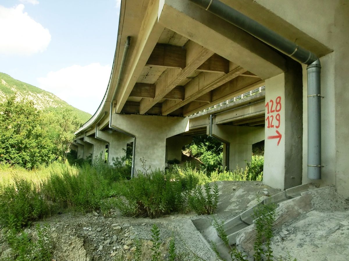 Rio Zampogna Viaduct 