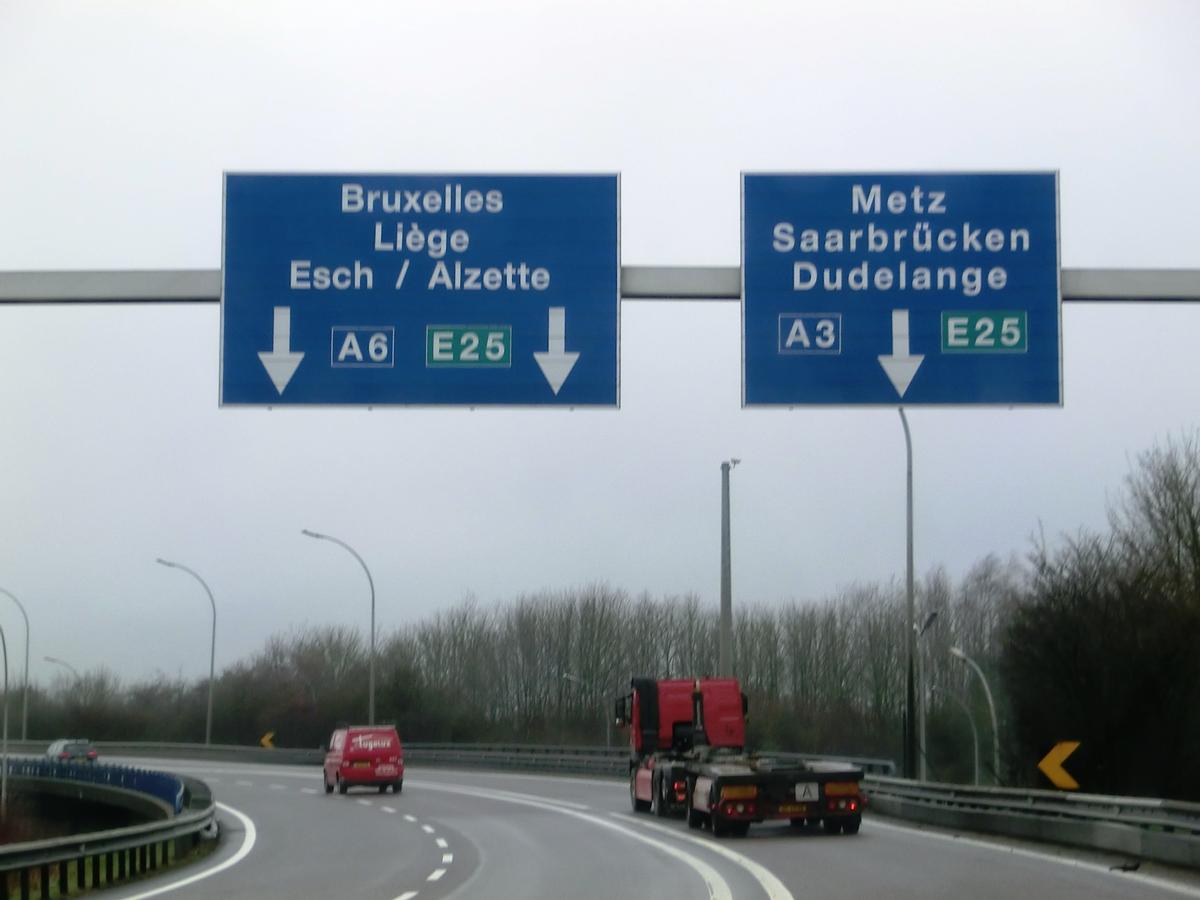 A 1 Motorway (Luxembourg), Croix de Gasperich with A3 and A6 Motorways 