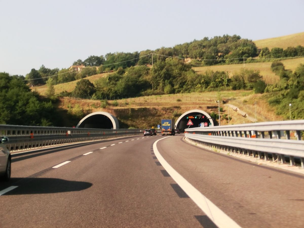 Tunnel de Largnano 