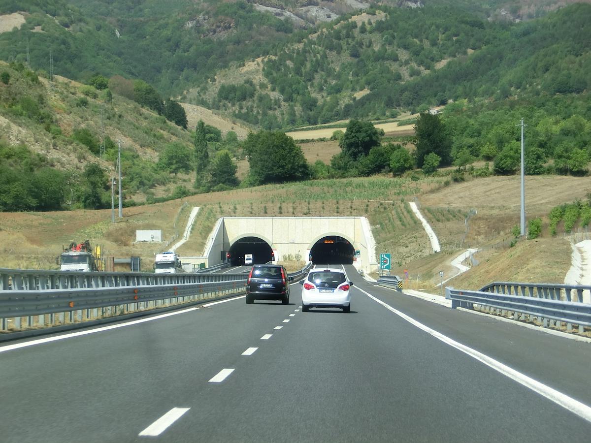 Tunnel Campotenese 