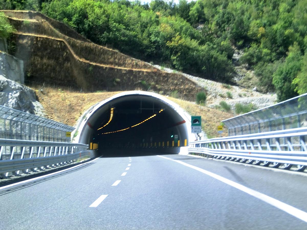 Cerreta Tunnel (Morano C.) eastern portal 
