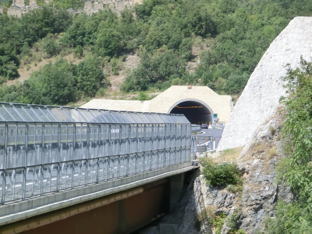 Colloreto Viaduct and southern portals tunnel 