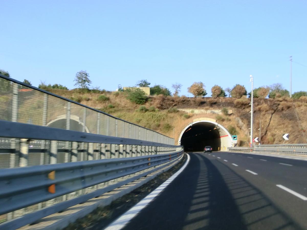 Tunnel de Persano 
