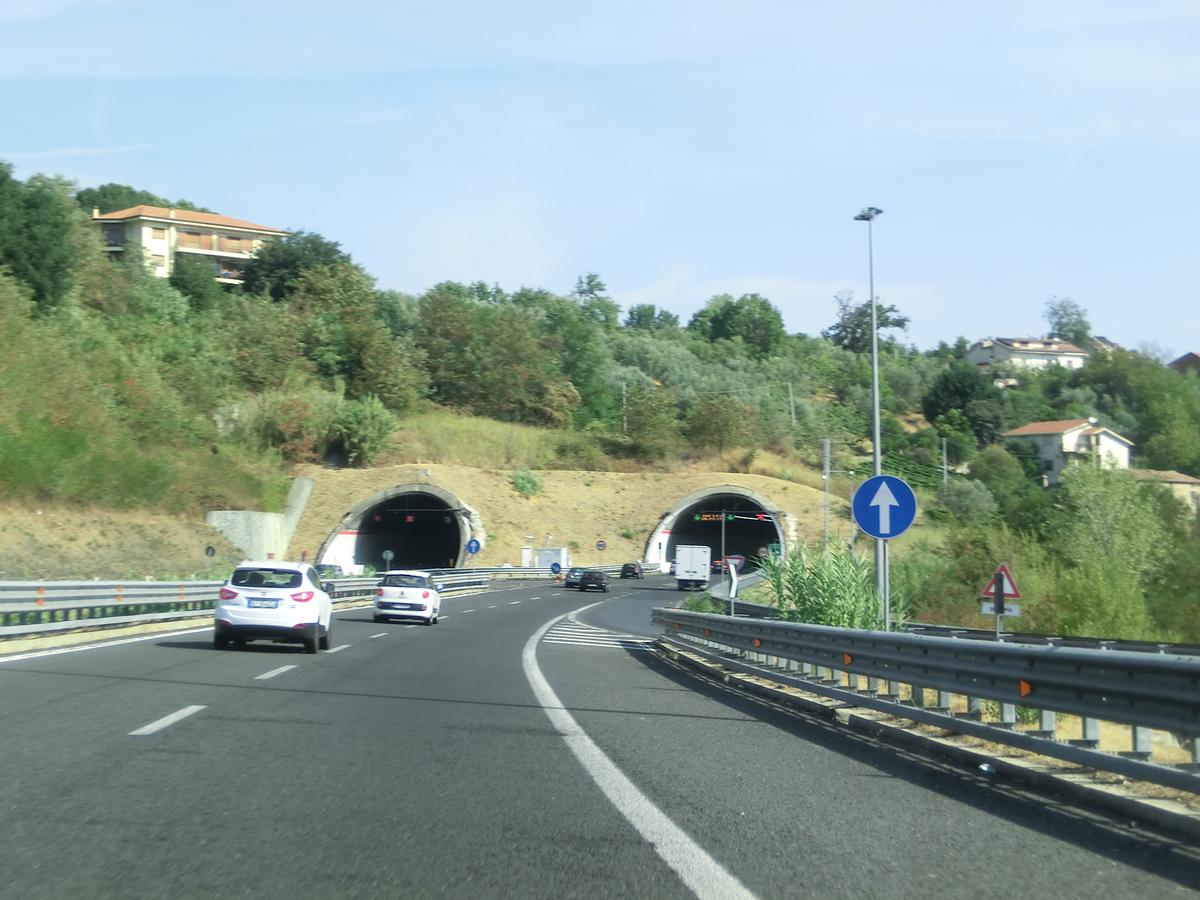 Serra Spiga Tunnel southern portals 