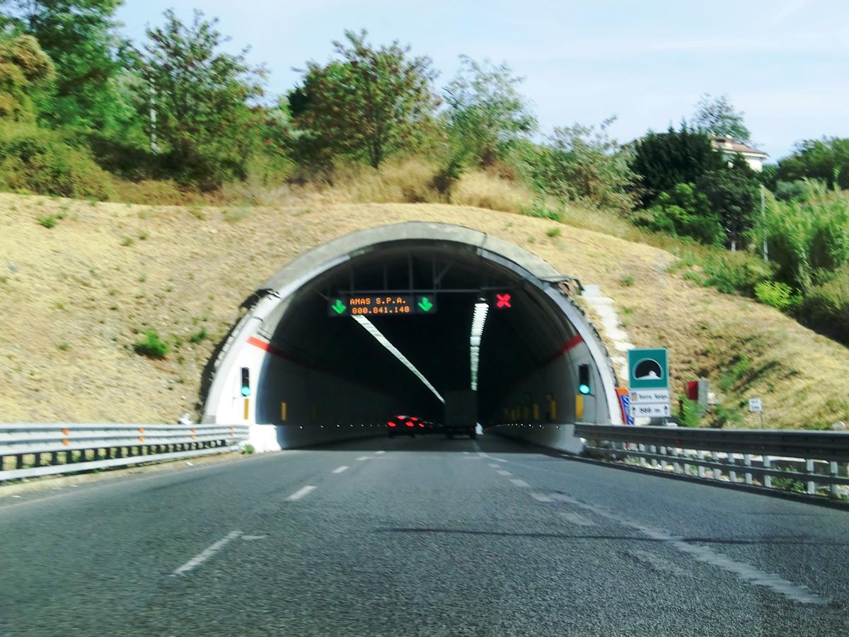 Serra Spiga Tunnel southern portal 