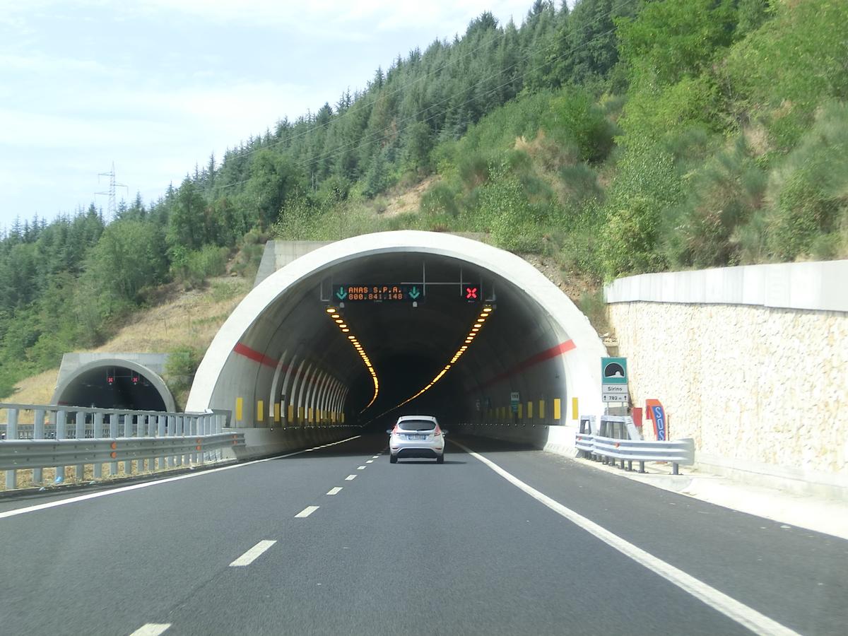 Tunnel de Sirino 