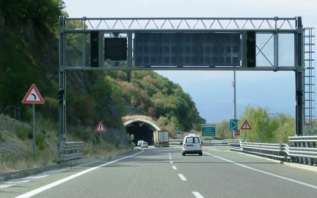 Tanagro-Tunnel 