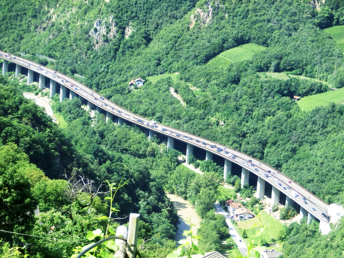 Castel Stein Viaduct 