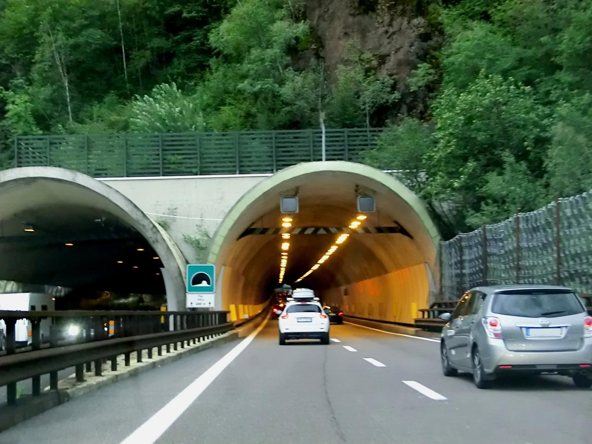 Fié-Vols Tunnel northern portals 