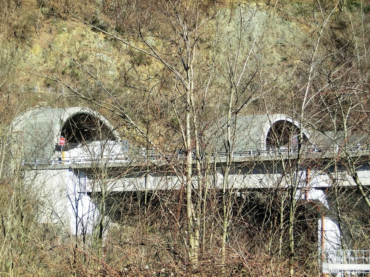 Setteventi Tunnel southern portals 